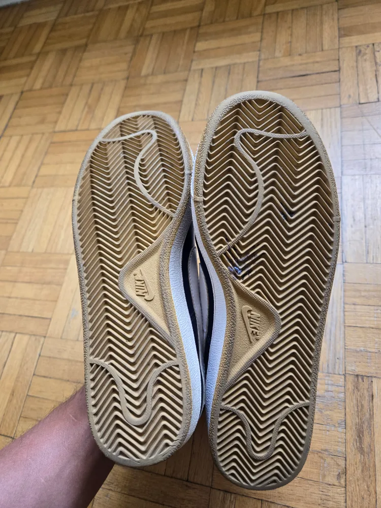 Nike Court Royale Sneakers image indicator(4)