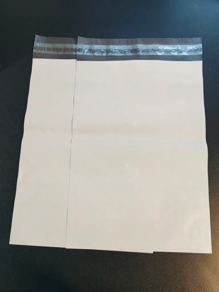 ☺️🥕Waterproof Shipping Bags image indicator(4)