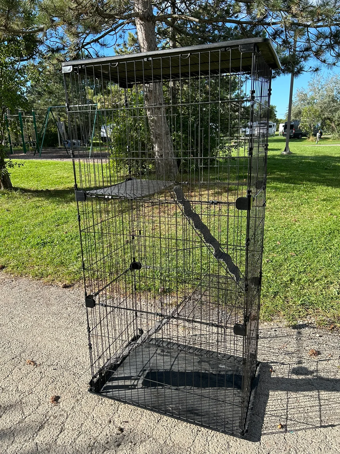 Large Black Metal Bird Cage thumbnail