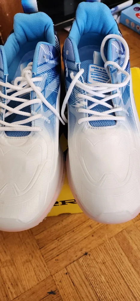 Mens Running Shoes image indicator(2)