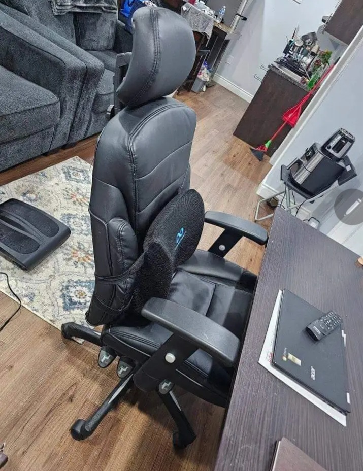 Black Leather Office Chair - photo 2