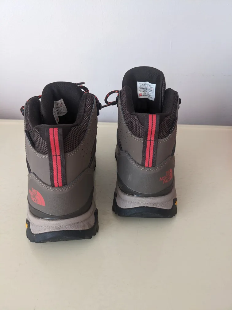 The North Face Women's Hedgehog Fastpack II Mid WP Hiking Boots image indicator(3)