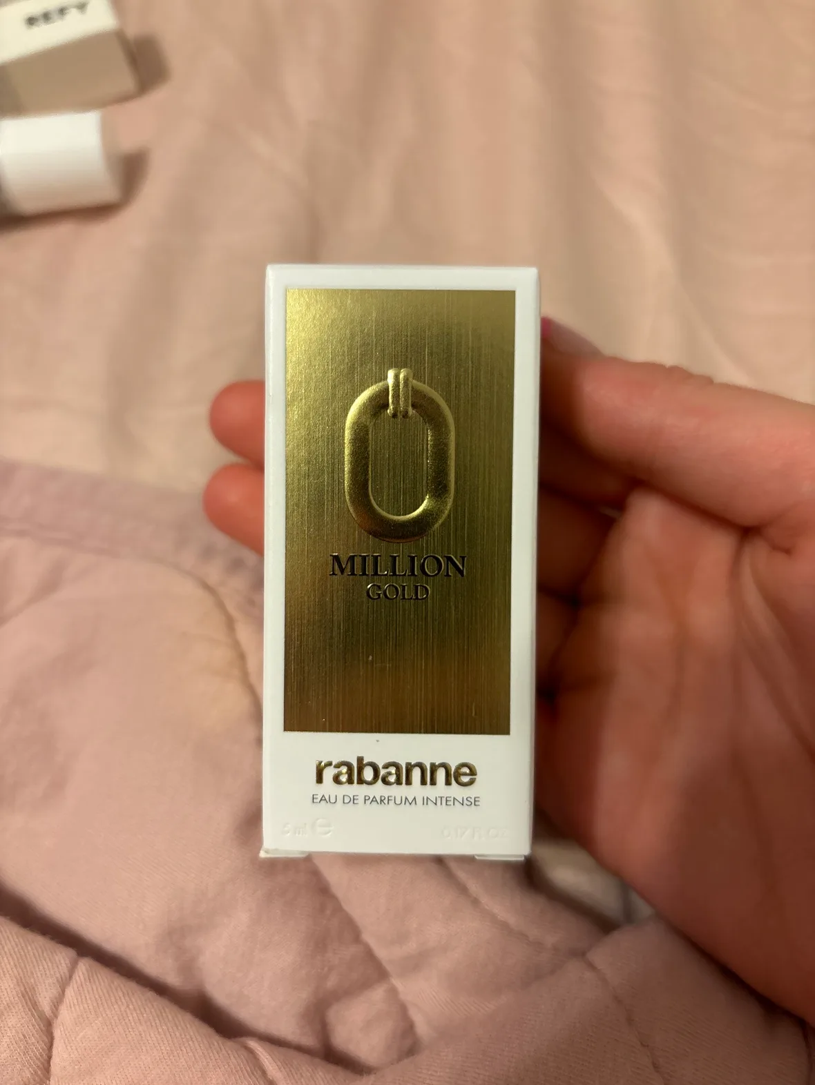 Paco Rabanne Million Gold Eau de Parfum Intense thumbnail