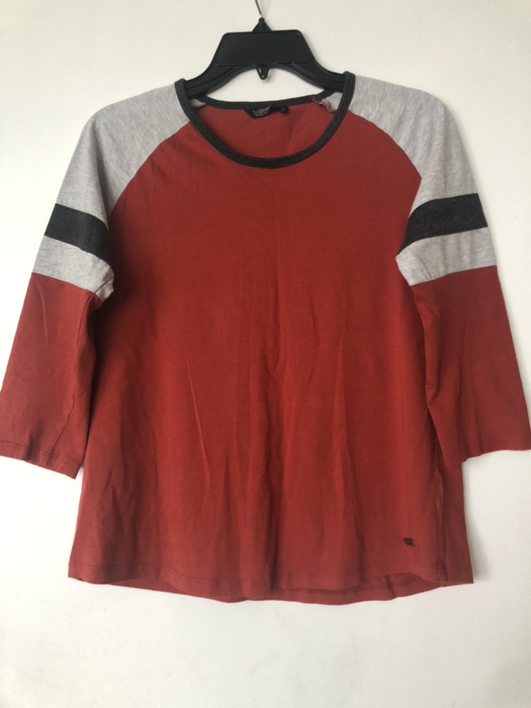 Women's Tops Bundle (4) - photo 4