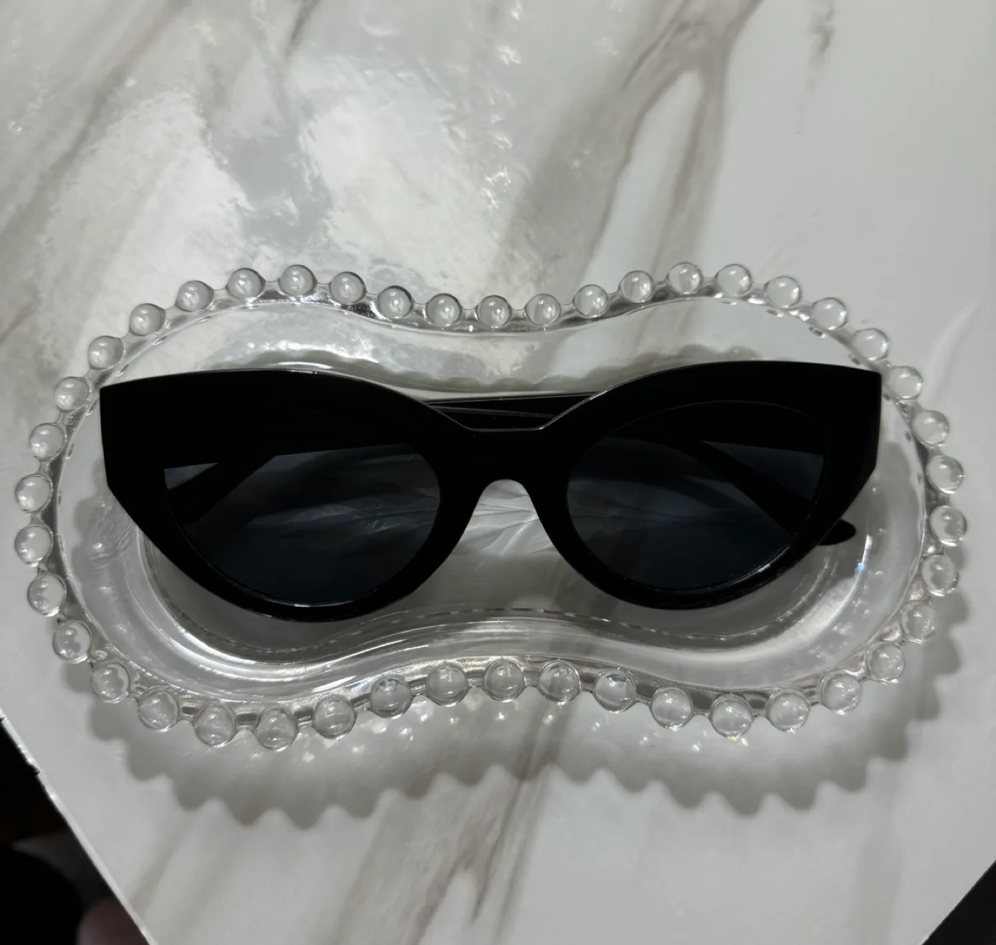Black Cat Eye Sunglasses thumbnail