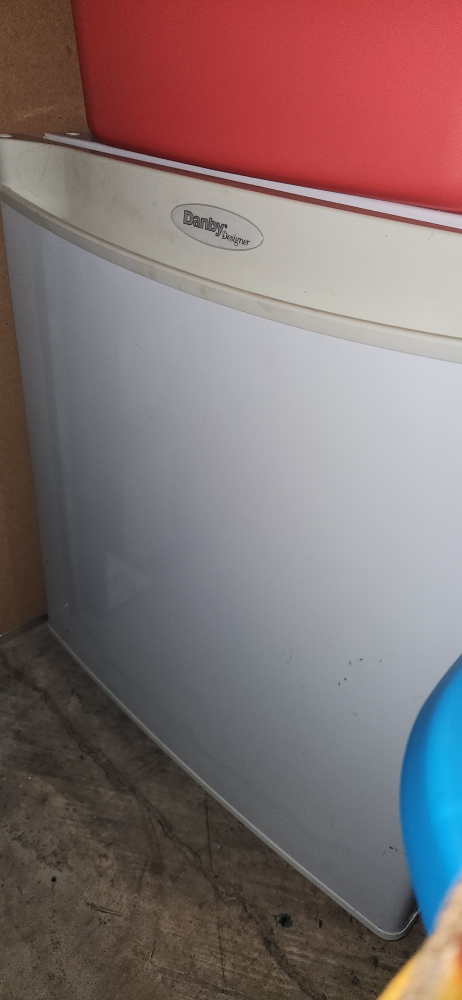Danby Designer Compact Refrigerator - photo 3