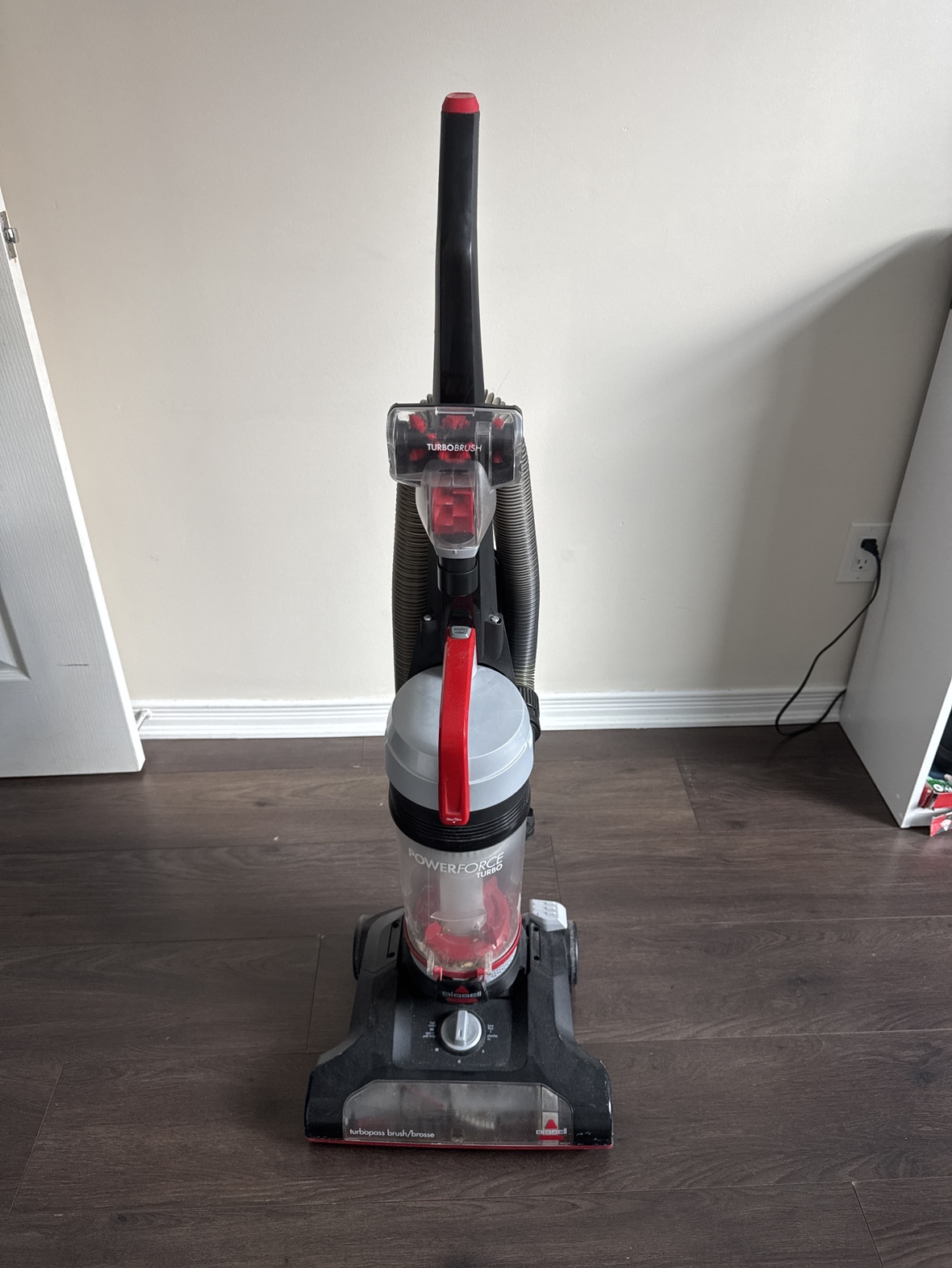 Bissell Powerforce Turbo Vaccuum cleaner