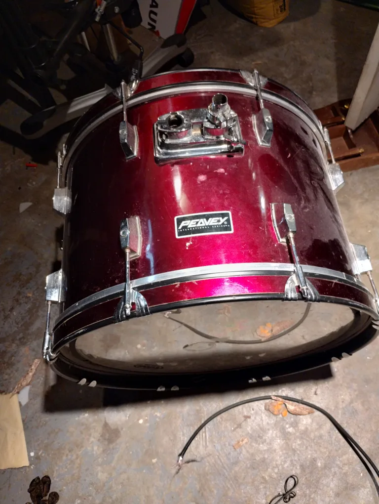 4 piece Peavey International Series Drum Set image indicator(4)