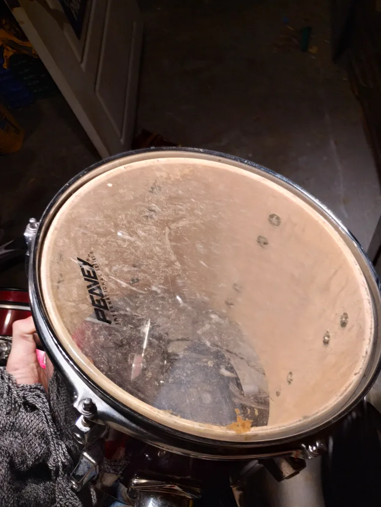 4 piece Peavey International Series Drum Set image indicator(10)