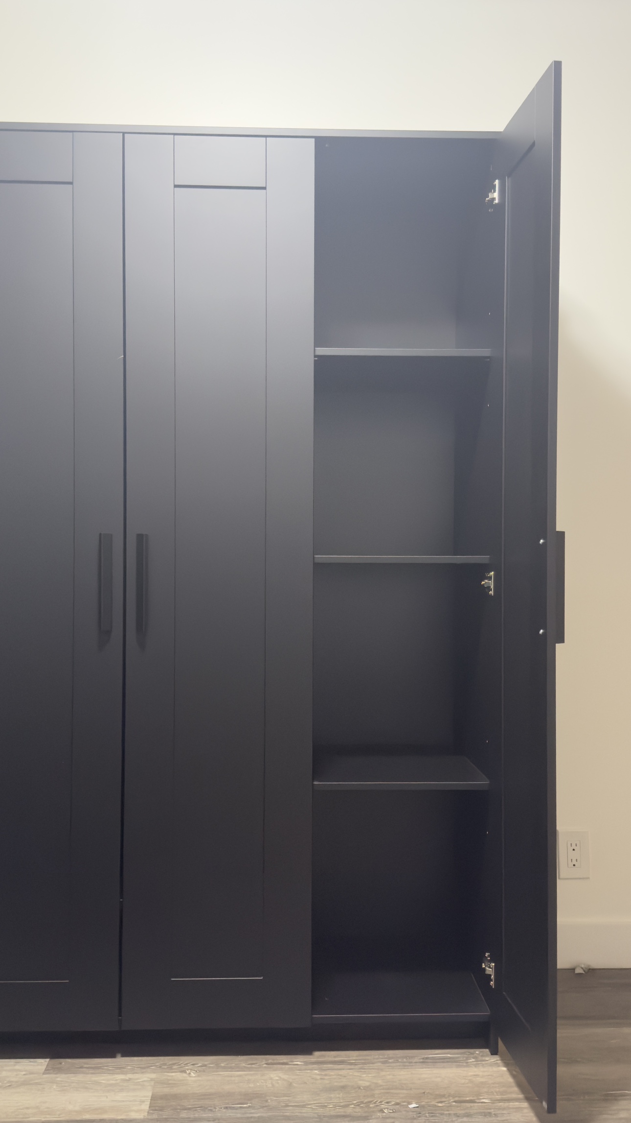 Bedroom furnitures - photo 2