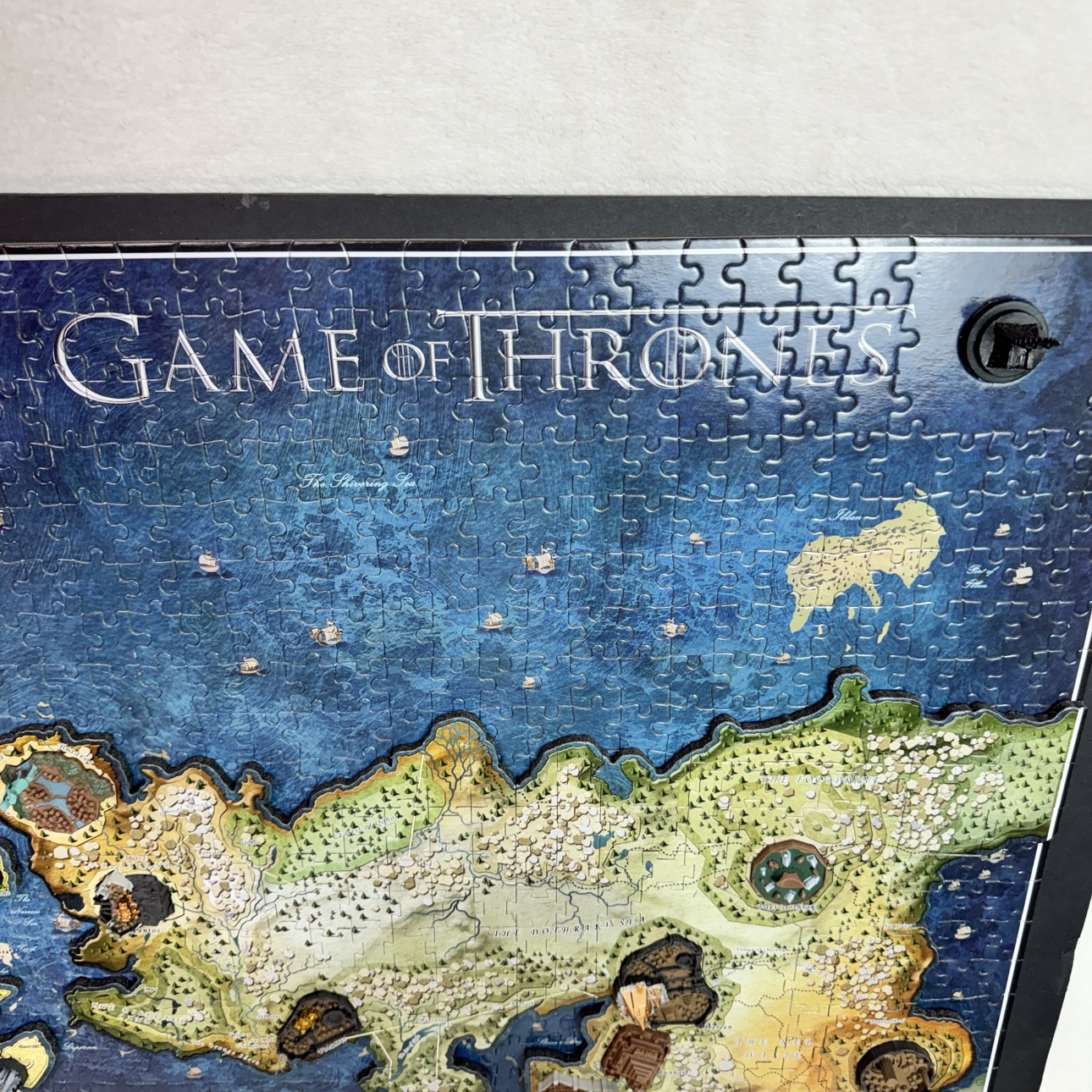 Game of Thrones 3D Puzzle Wall Decor 20”x29” - photo 2