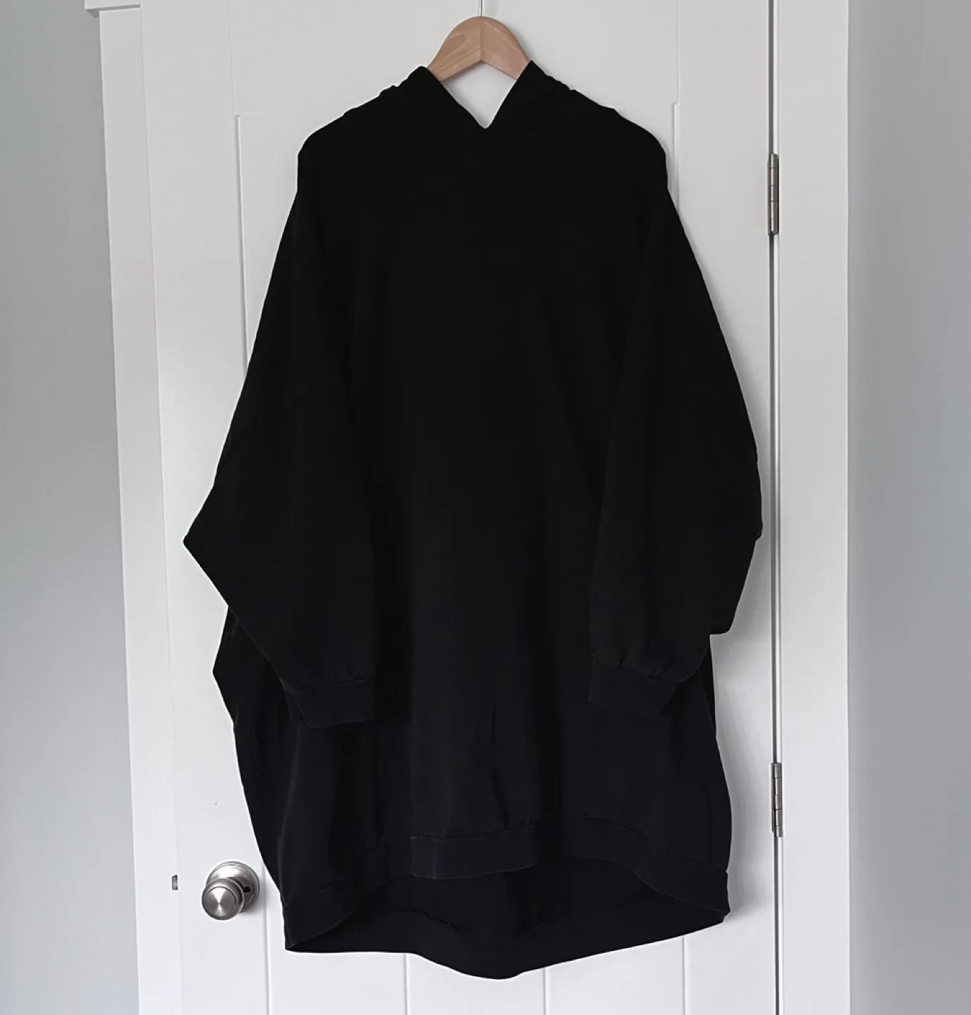 ASOS Black Oversized Hoodie Size 24 thumbnail