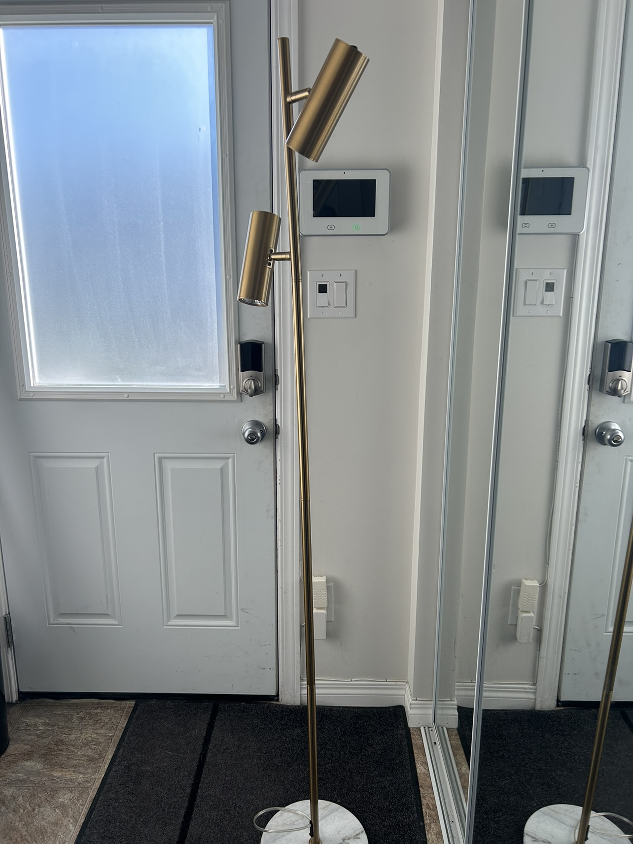 Gold Floor Lamp with Marble Base - photo 3