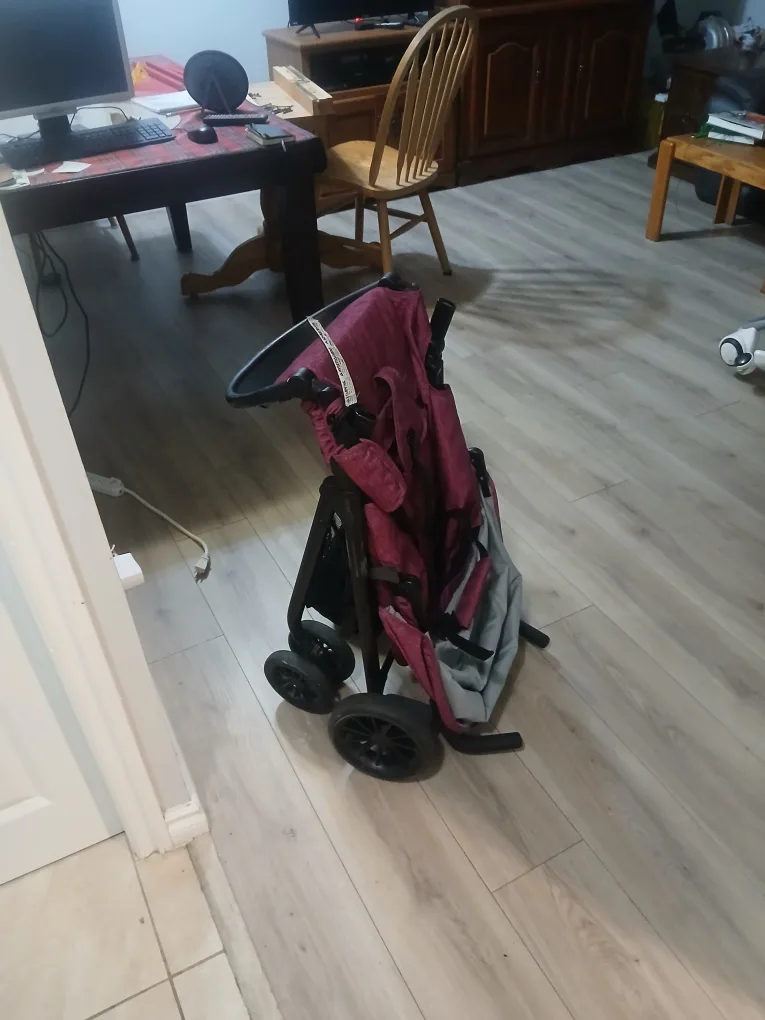 Stroller - Evenflo folding image indicator(4)