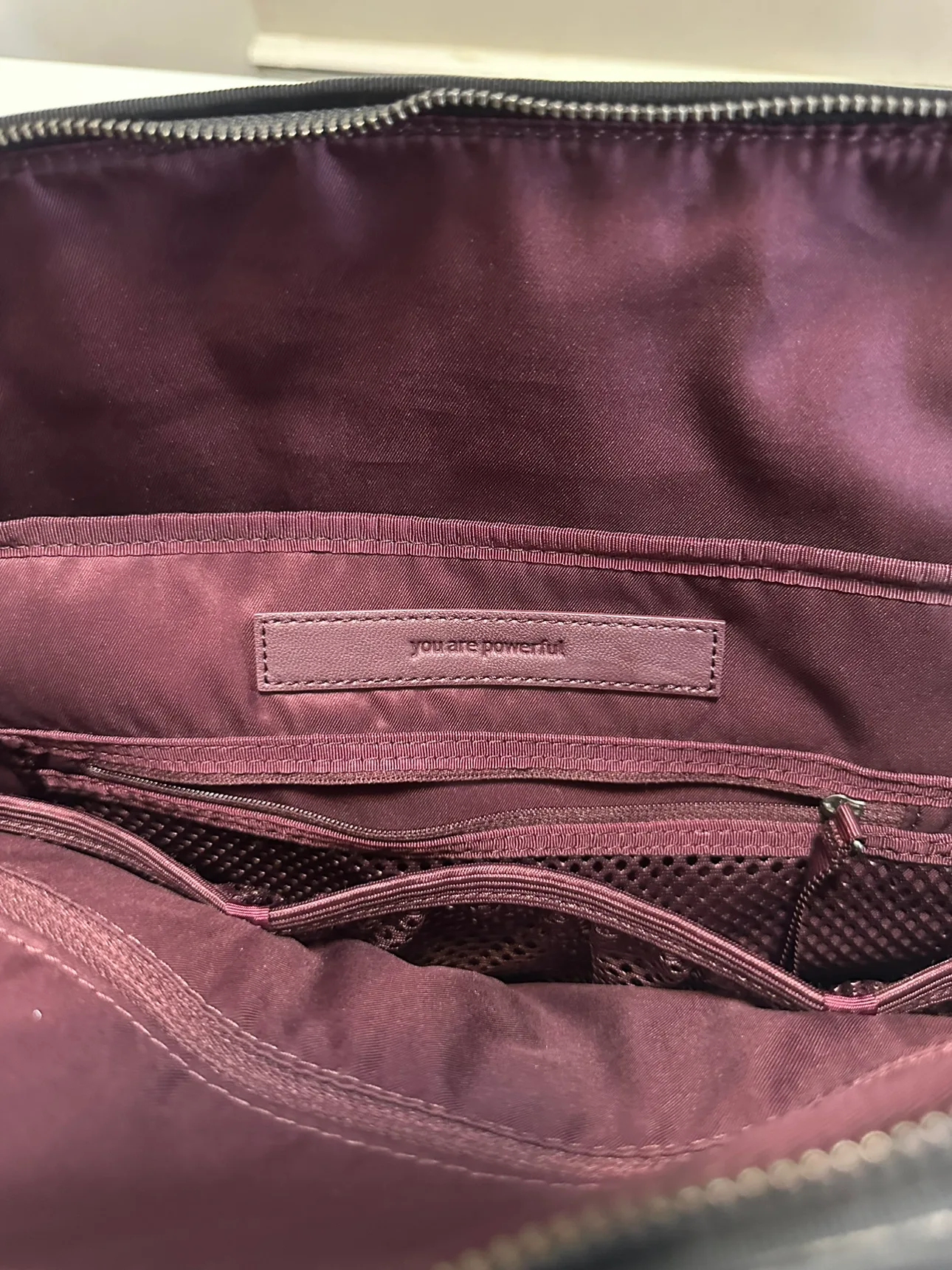 Lululemon  Bag image indicator(6)