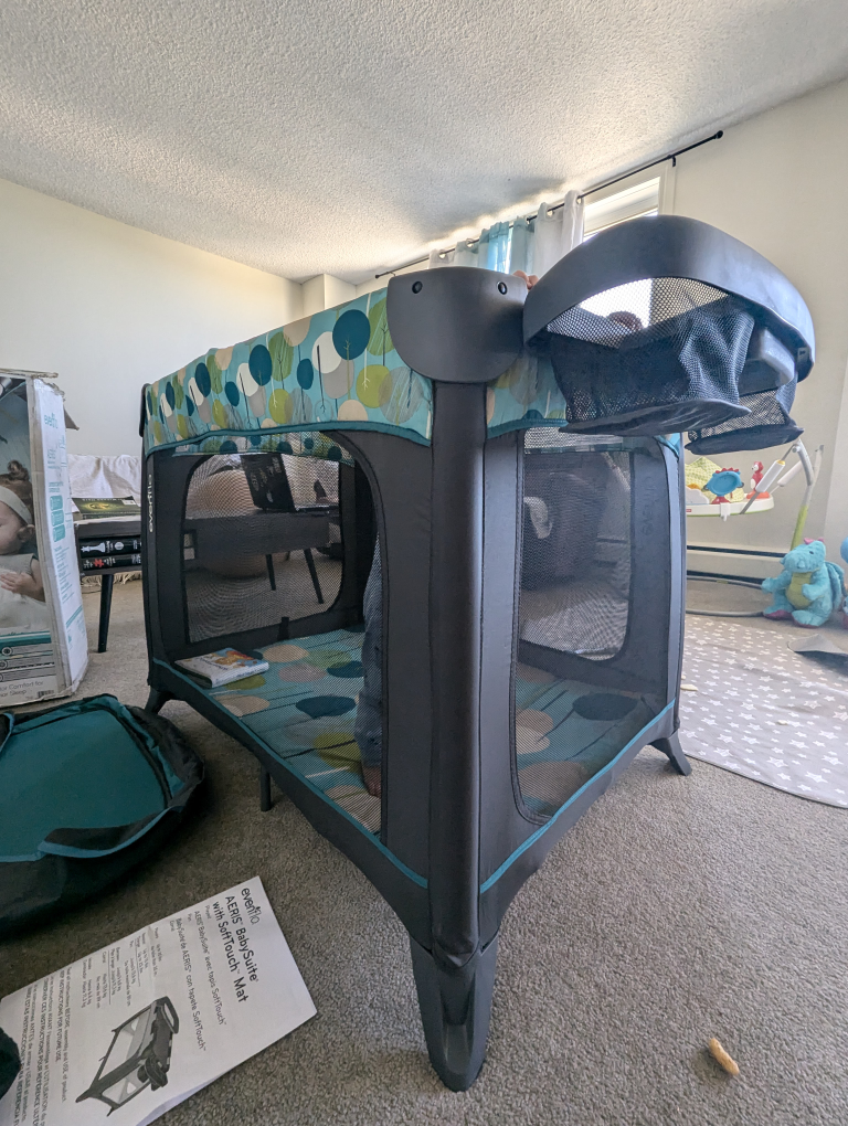 Evenflo Aeris playpen - photo 2