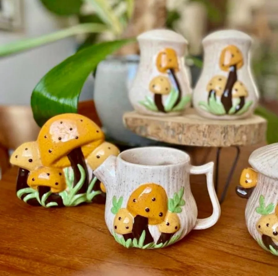 Vintage Mushroom Kitchen Set image indicator(3)