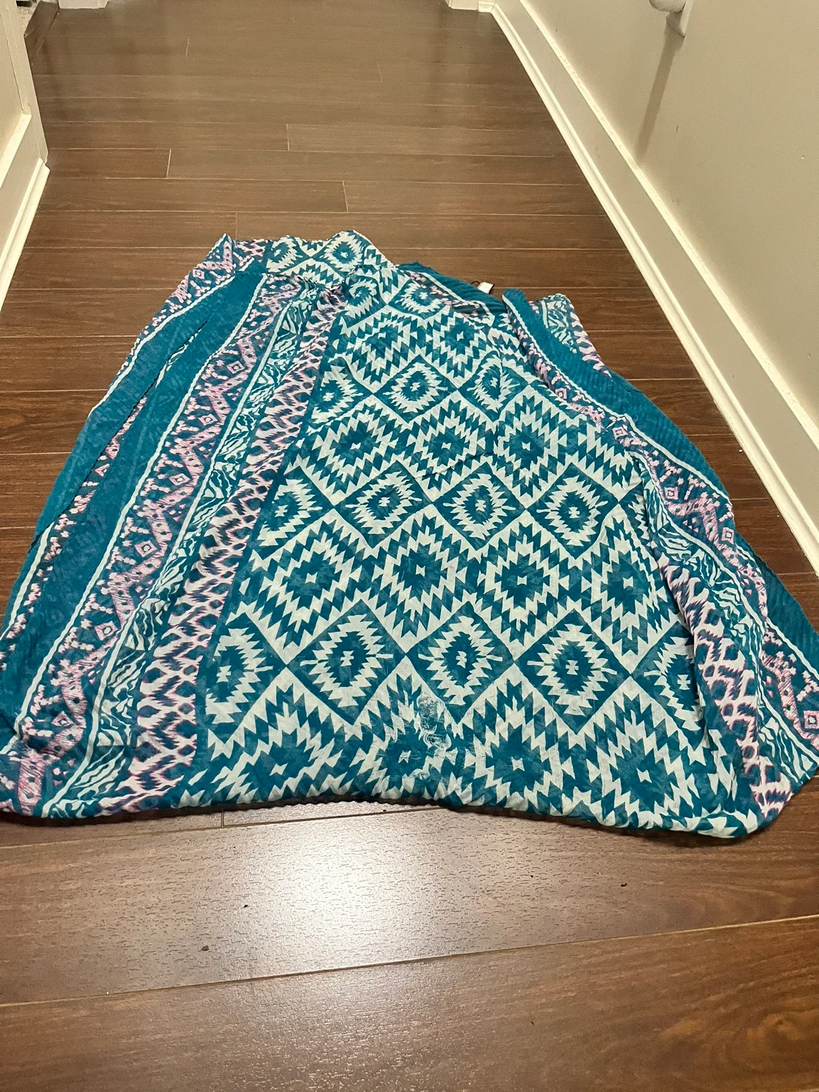 Teal and Pink Geometric Scarf thumbnail