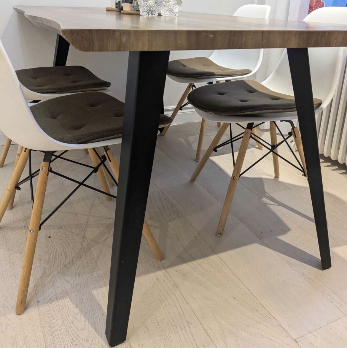 Structube Jerry Dining Table - photo 4