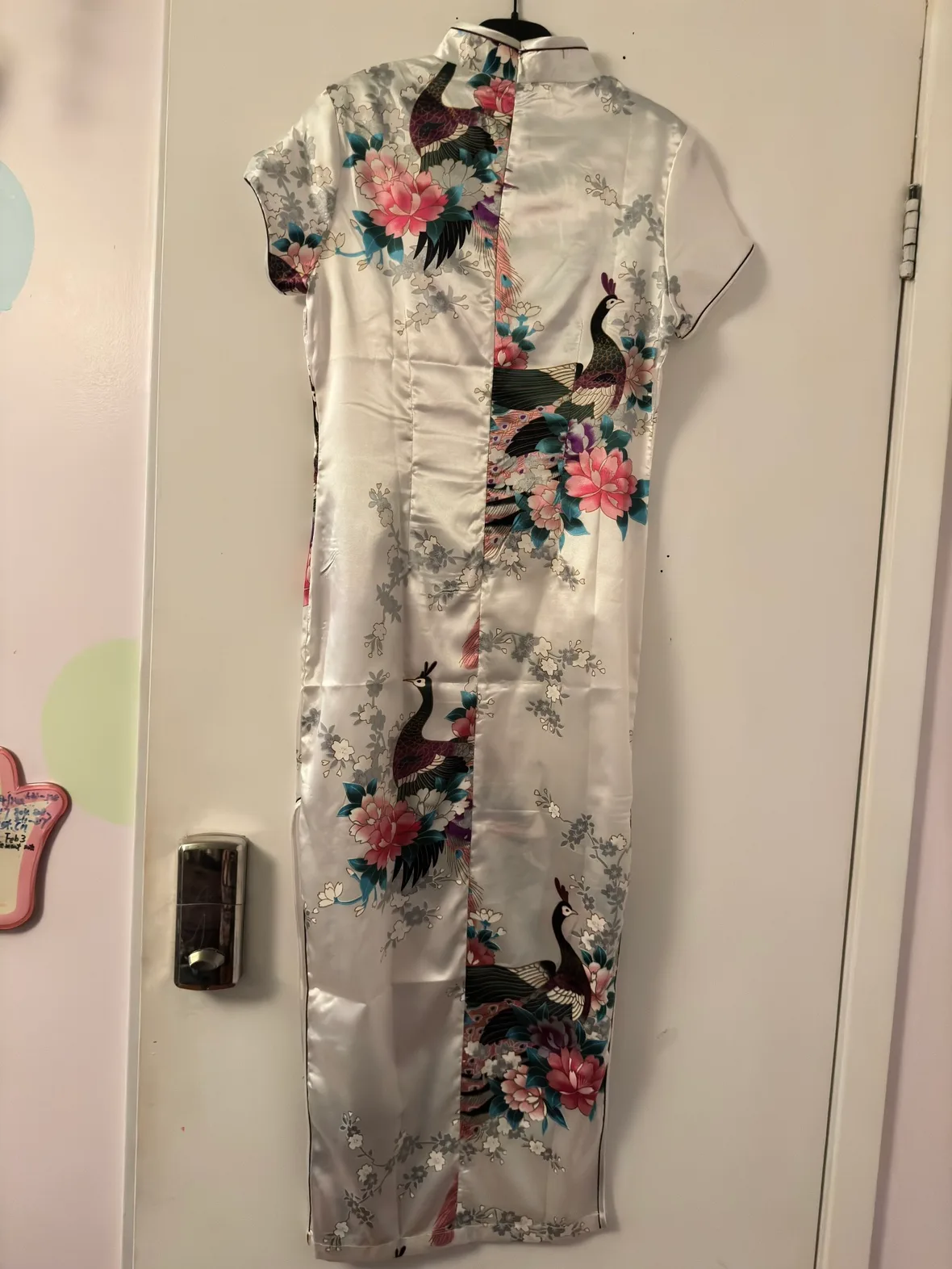 White Peacock Cheongsam Dress image indicator(2)