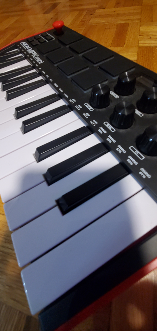 Akai MPK Mini Keyboard Controller - photo 3