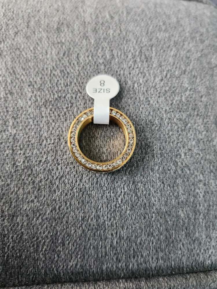 Gold Band Ring Size 8 image indicator(2)