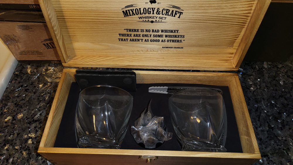 Mixology & Craft Whiskey Stones Set