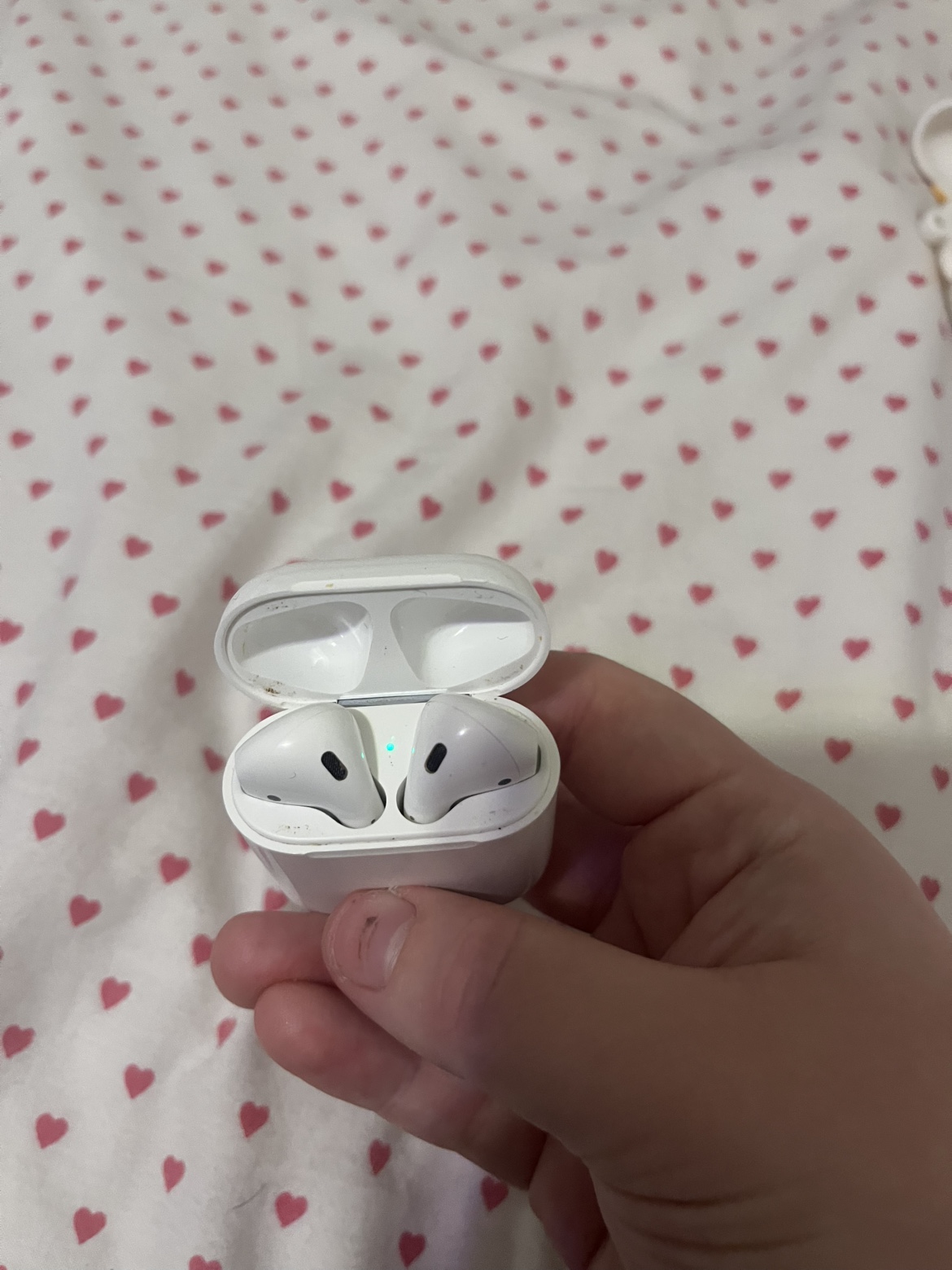 Apple Airpods 1st Generation - photo 3