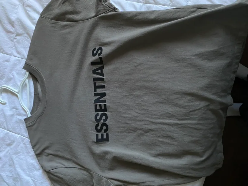 Grey essentials tshirt thumbnail