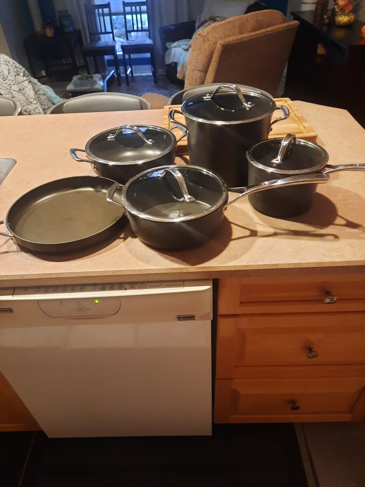 Kirkland 9 piece Pots & Pans set