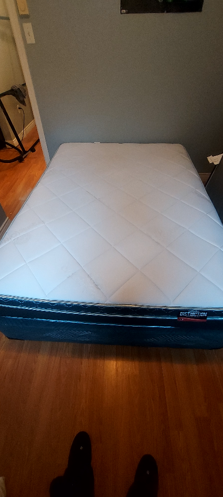 New double matterss and boxspring