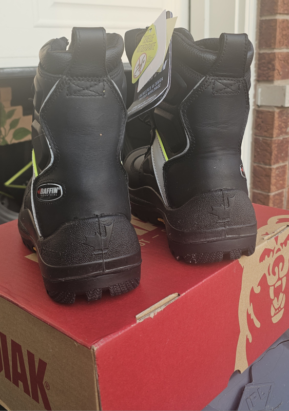 Kodiak Mens Work Boots Size 8.5 - photo 4