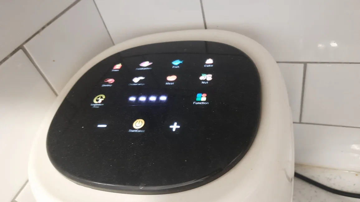 Master Chef Air Fryer (Pick up only) image indicator(2)