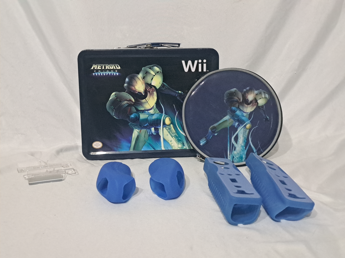 Metroid Prime 3: Corruption Limited Edition Wii Bundle