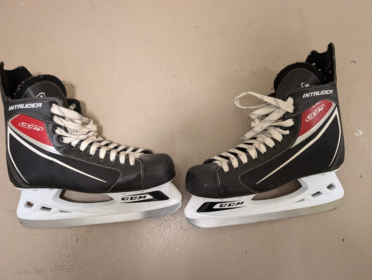 CCM Intruder Hockey Skates Size 10