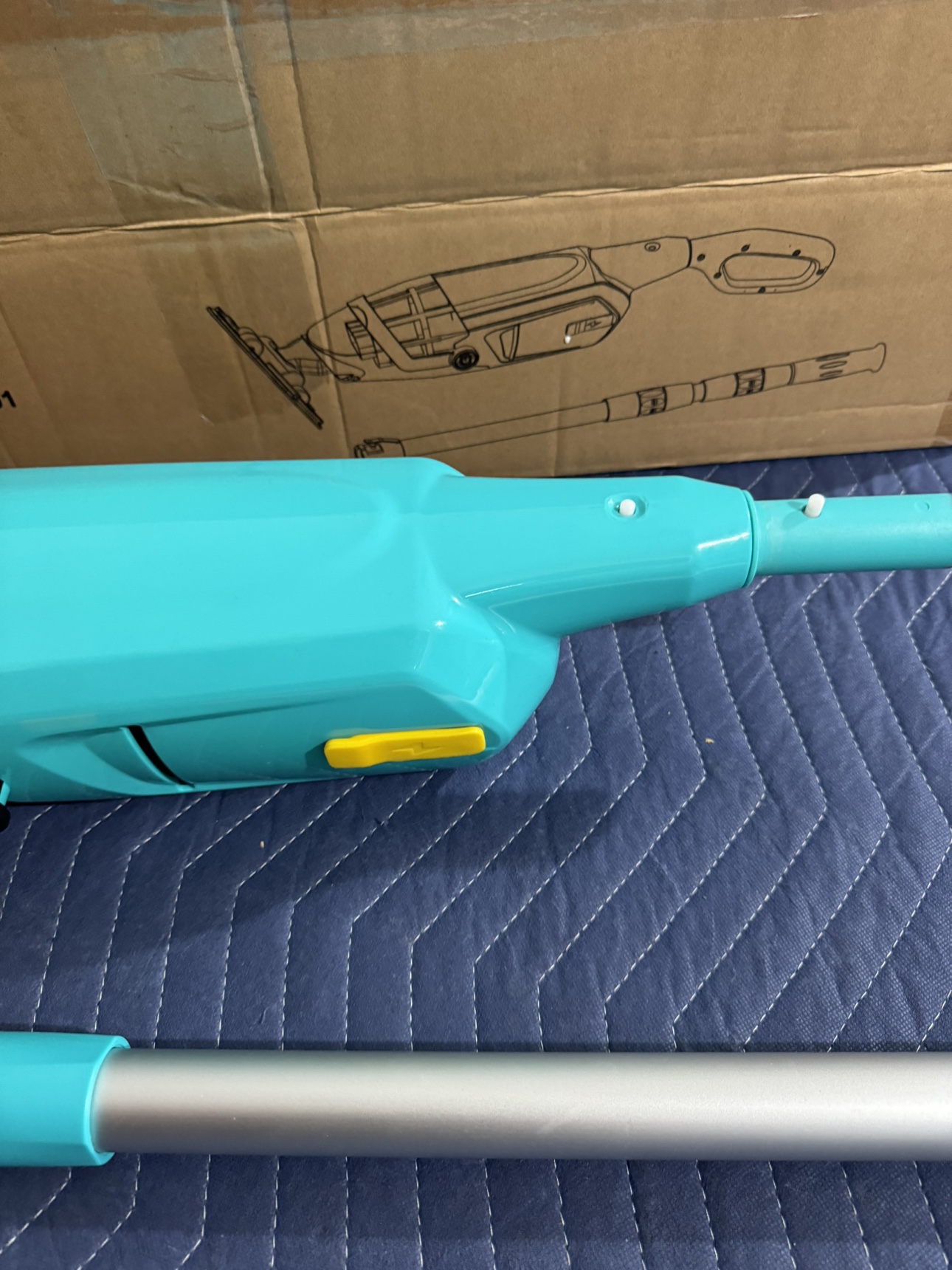 Cordless Rechargeable Handheld Pool Vacuum Cleaner - photo 3