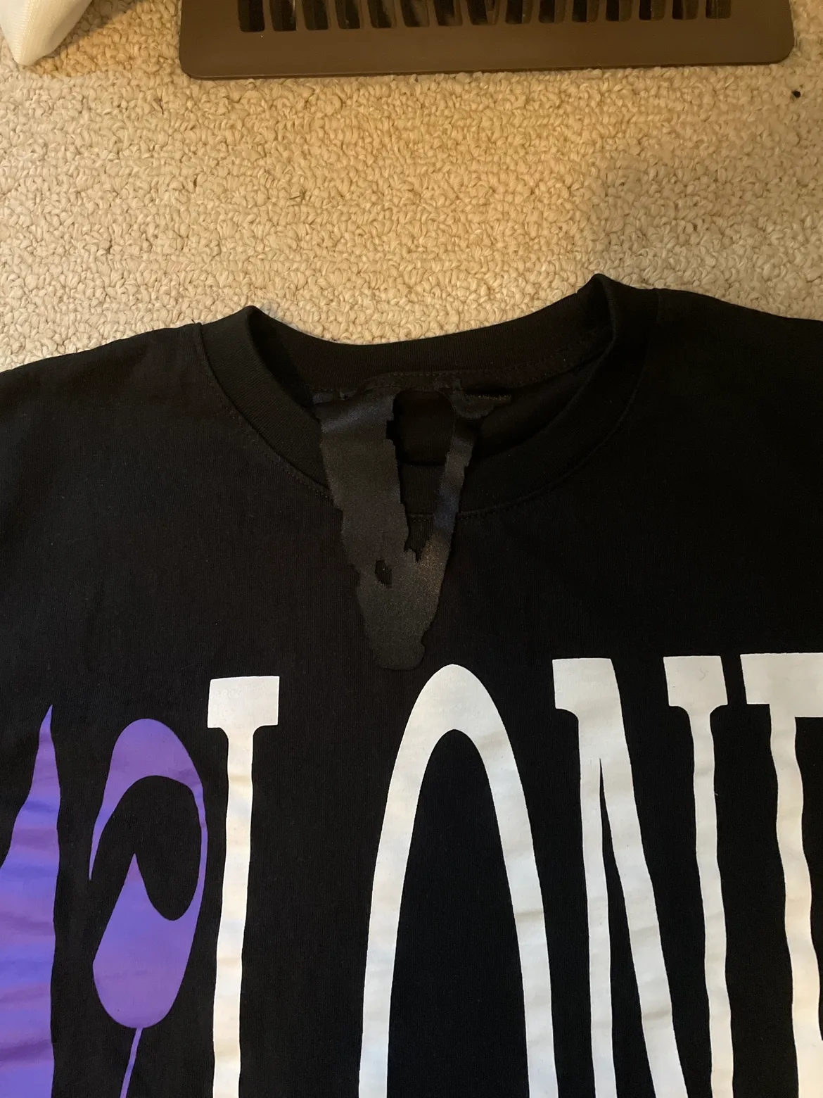 Palm Angels x vlone tee image indicator(2)