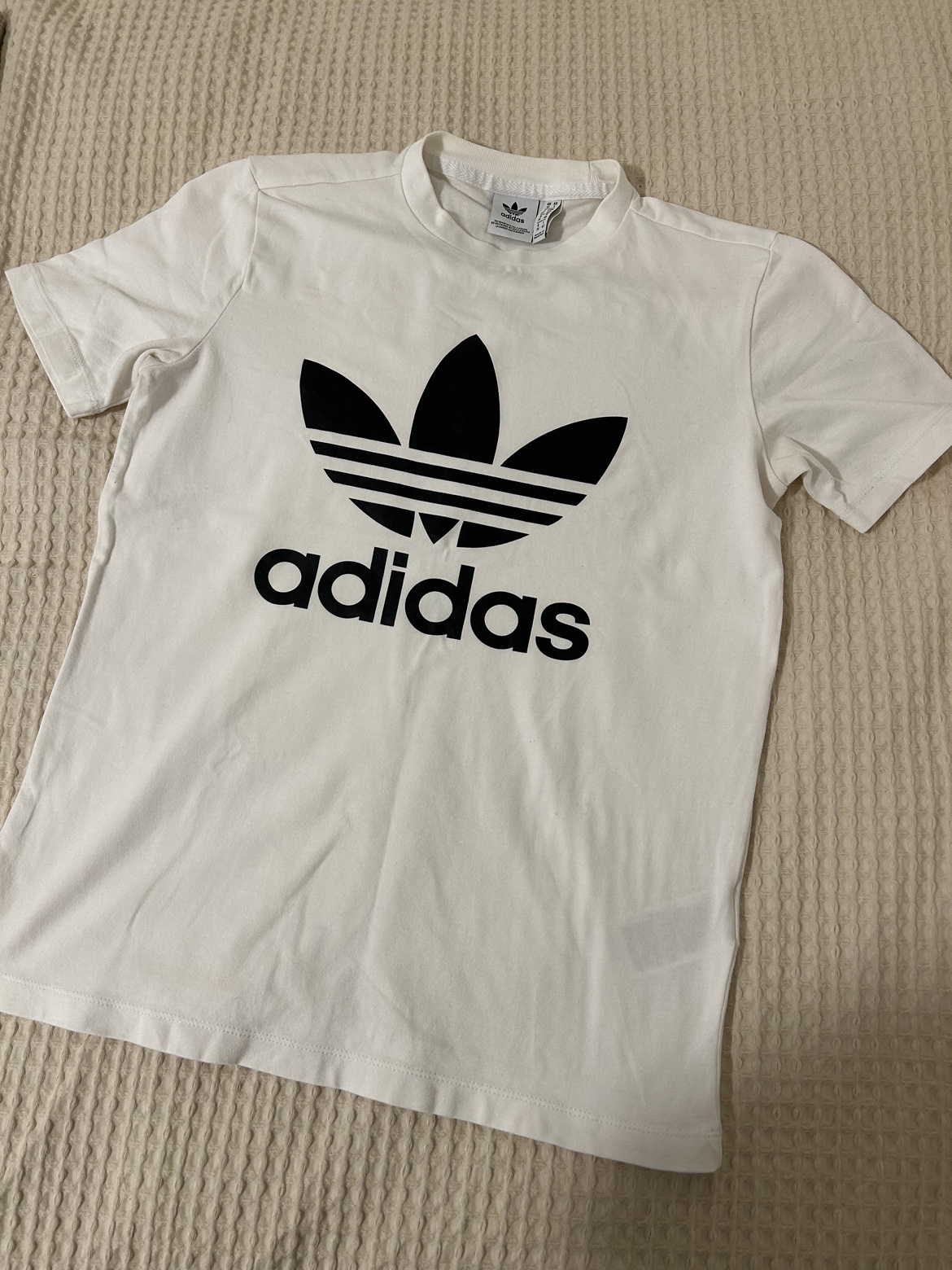 Adidas T-shirt