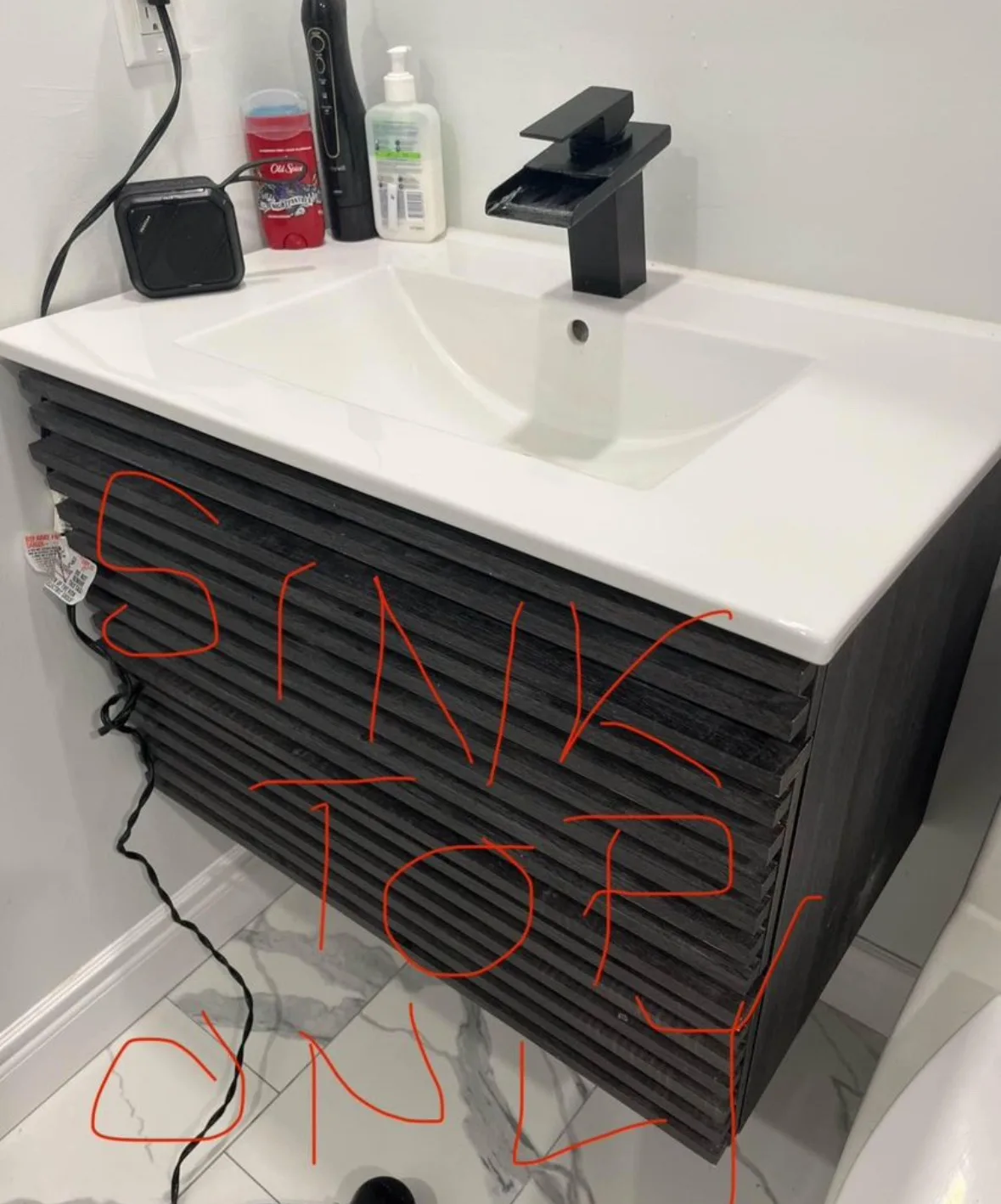 BNIB Modern look seamless Bathroom Sink and counter image indicator(3)