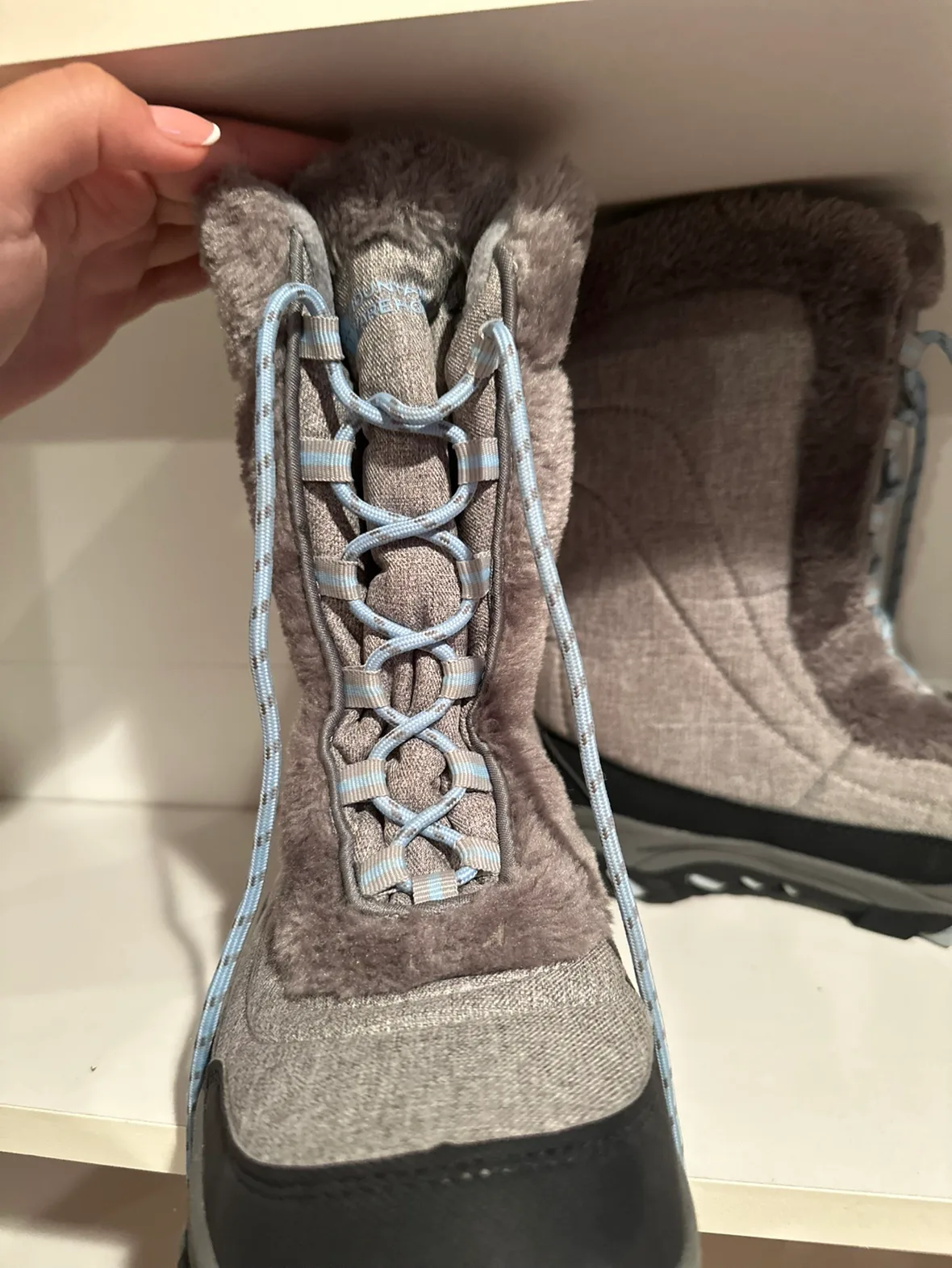 Mountain Warehouse Women's Winter Boots image indicator(2)
