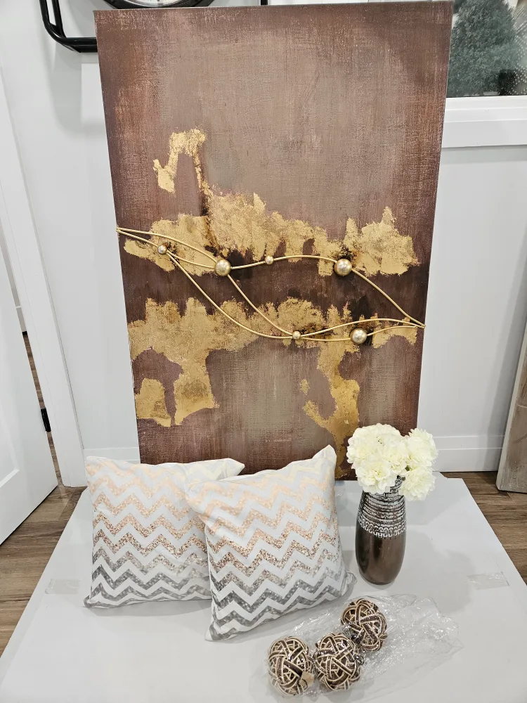 Abstract Gold Wall Art thumbnail