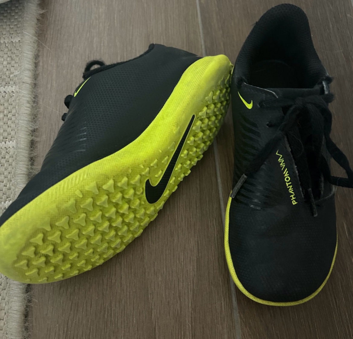 Nike indoor Soccer Cleats