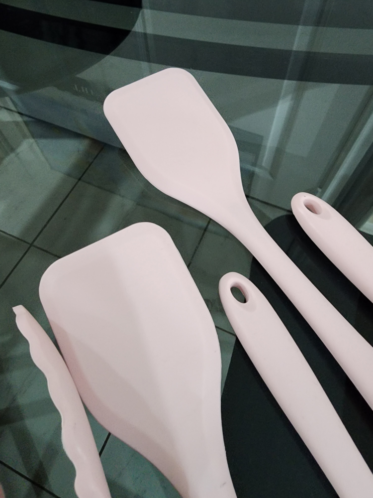Pink Silicone Kitchen Utensil Set - photo 4