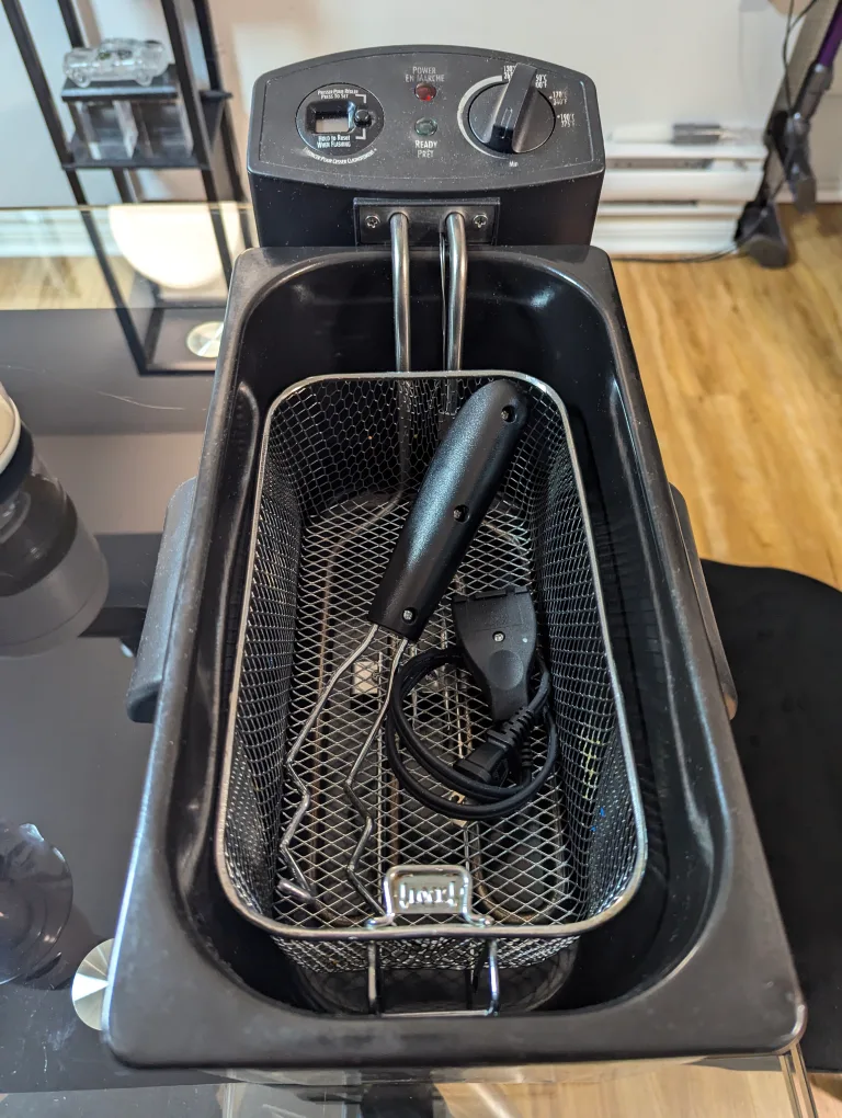 Hamilton Beach Electric Deep Fryer image indicator(3)