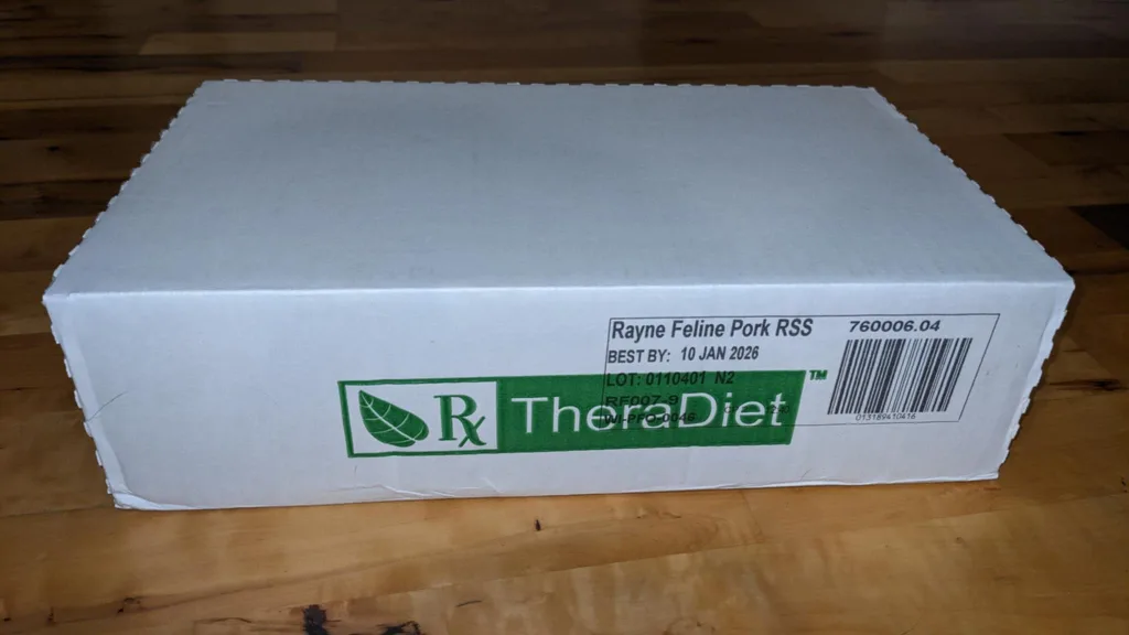 NEW 6 packs of Rayne URINARY/IBD prescription WET CAT FOOD image indicator(8)