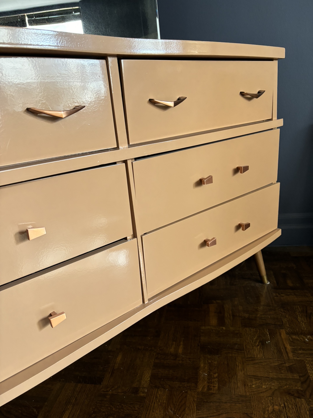 Mid Century Dresser with Mirror - photo 3