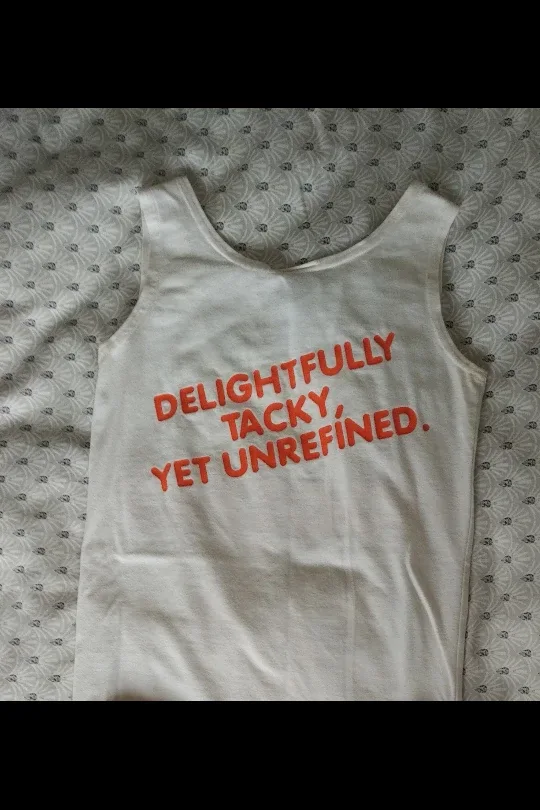 Hooters Tank AS-IS image indicator(2)