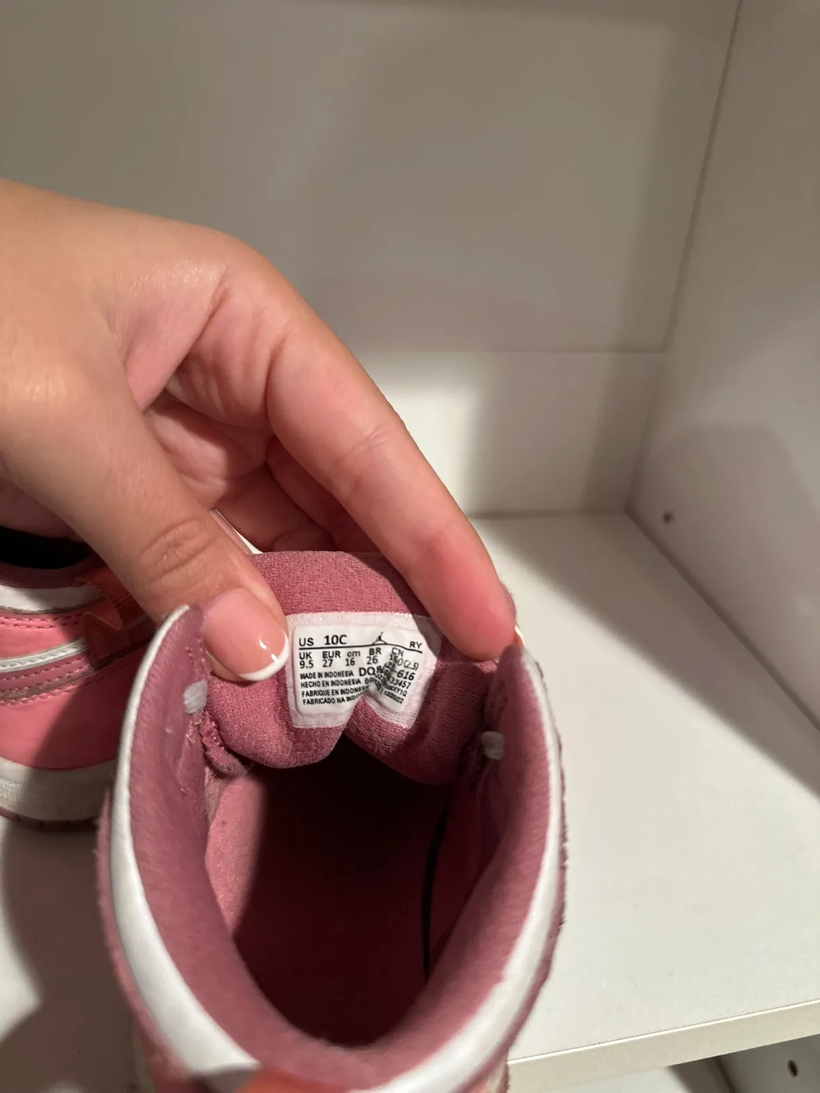 Air Jordan 1 Mid Pink image indicator(5)