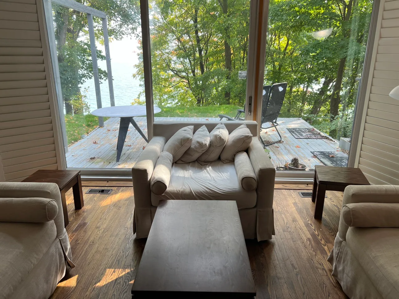 Set of 3 Wooden Coffee tables thumbnail