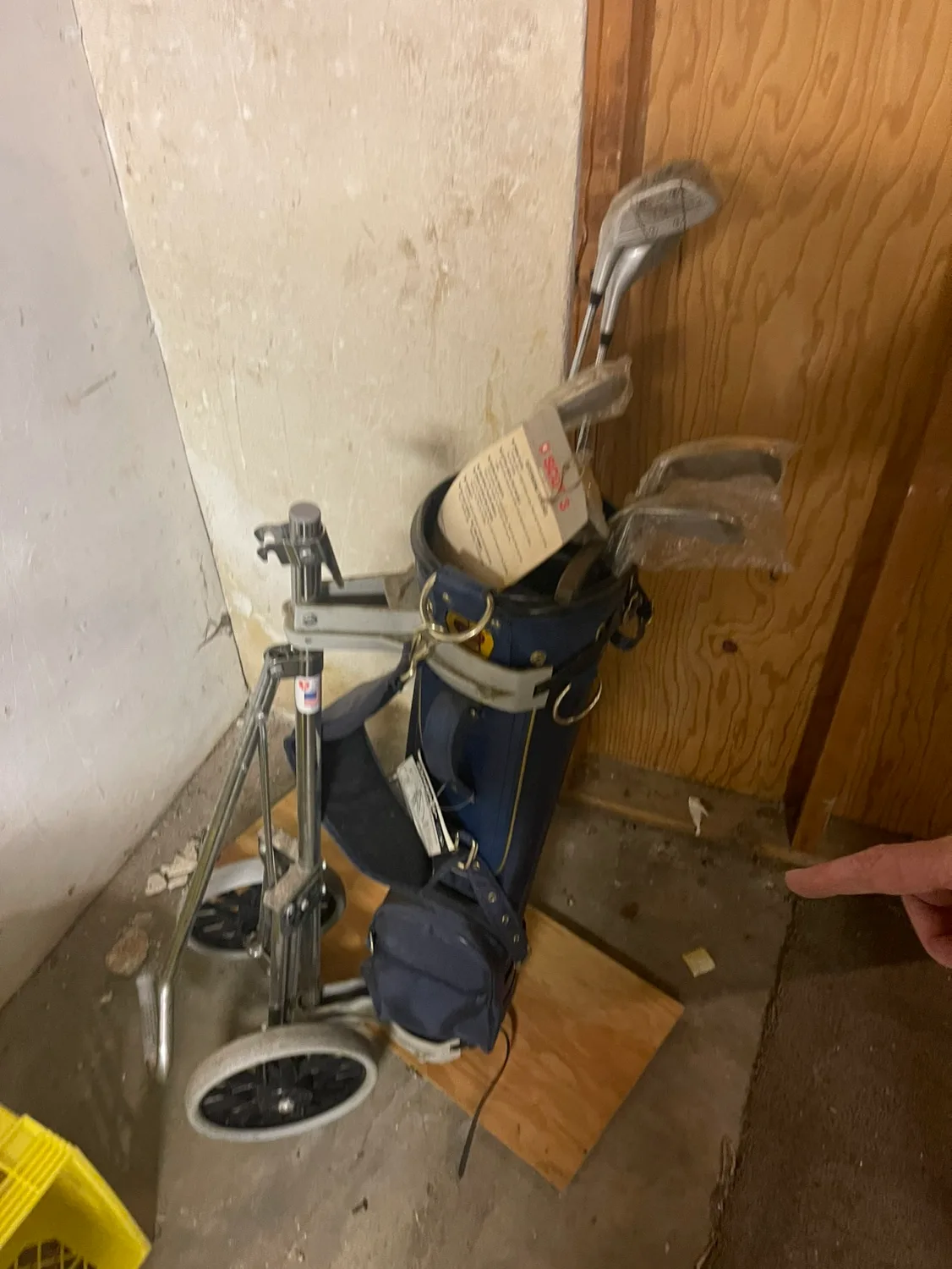 SCOT Golf Clubs and Bag & cart NEW image indicator(2)